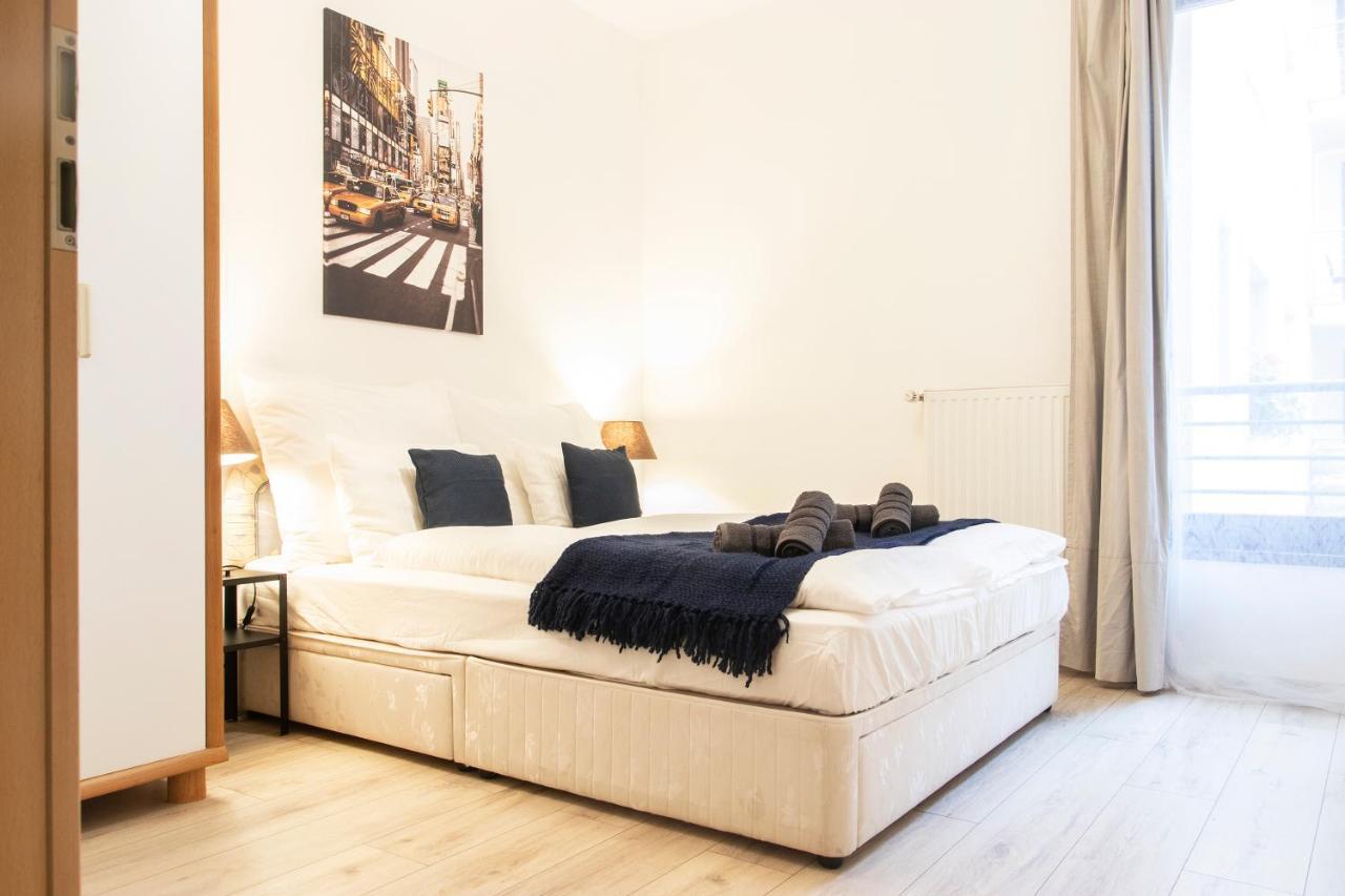 Momo Luxury Apartments Budapest Opera Exterior photo